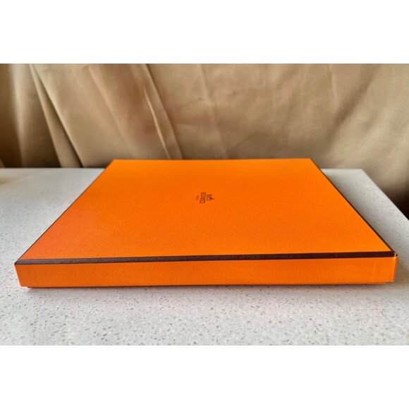 Hermes Orange Scarf Gift Box With Tissue Paper 9 3/8” x 9.5” x 1” Luxury Storage - Picture 6 of 13